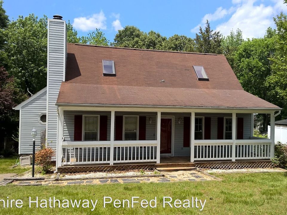1st image of 10124 Hilltop Farms Dr