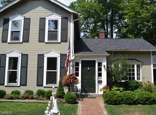 92 Church St, Chagrin Falls, OH 44022