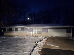 1906 N 2525 East Rd, Moweaqua, IL 62550