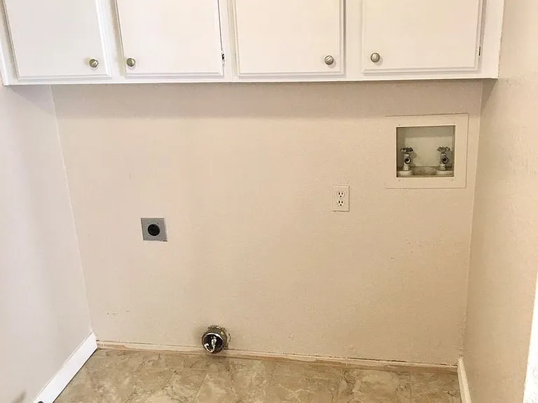 395 Cimarron Dr — Photo 9