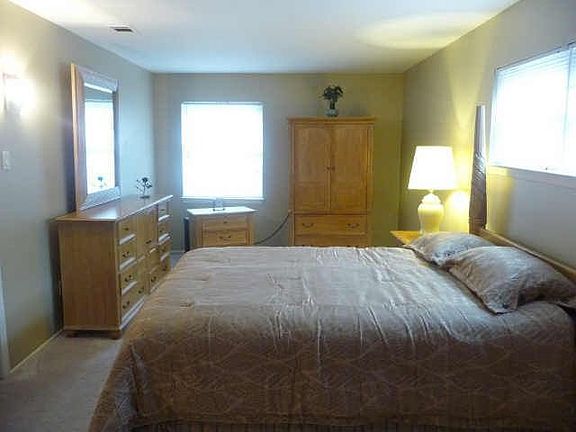 5th image of 4510 Windsor Dr