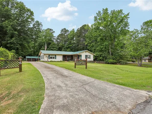 1949 Bonnie Ridge Dr, Griffin, GA 30223