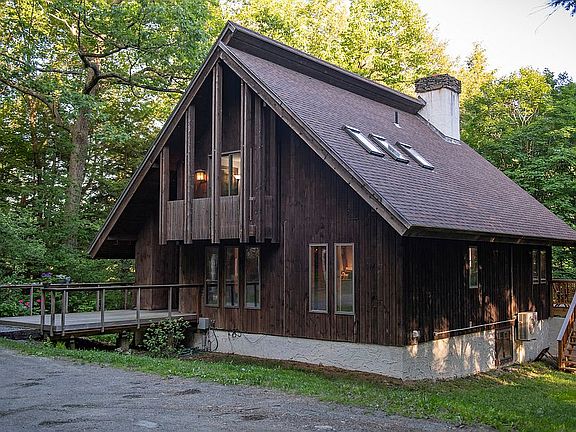 Front deck is Ipe wood, 2015