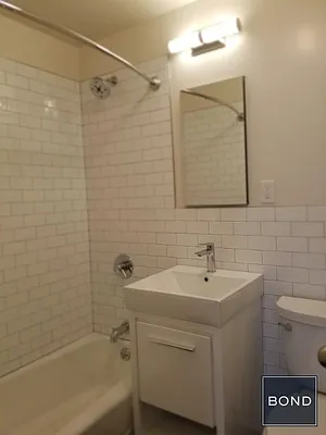 Rented by Bond New York | media 6