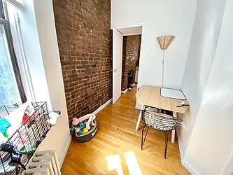 Rented by J PRESTON AND ASSOCIATES INC