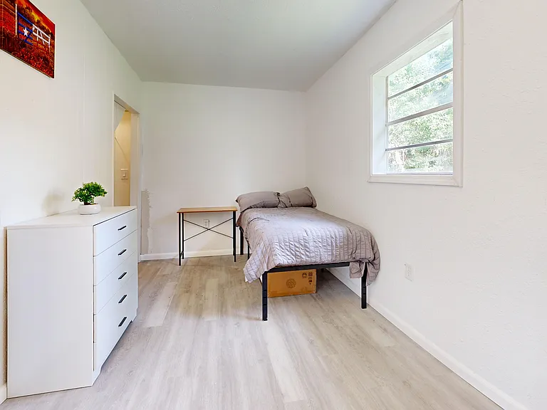 850 Reynolds Ln — Photo 18