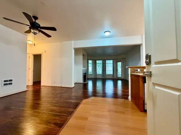 20028 15th Ave NE APT 106, Shoreline, WA 98155