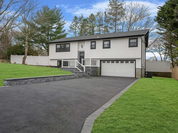 5 Old Orchard Road, Wading River, NY 11792