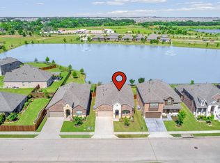 2605 Madera Canyon Rd, Aubrey, TX 76227