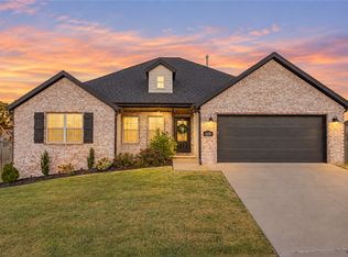 1650 Quincy Ave, Fayetteville, AR 72704