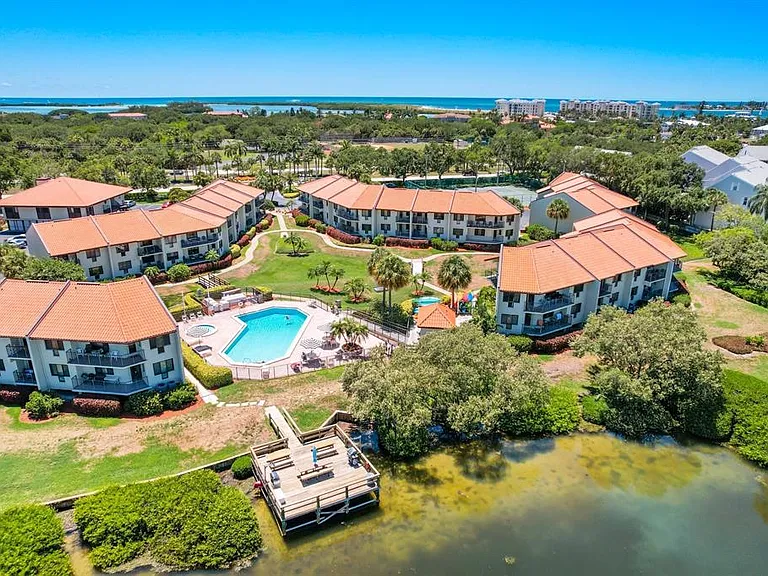 1515 Pinellas Bayway #C-31 — Photo 29