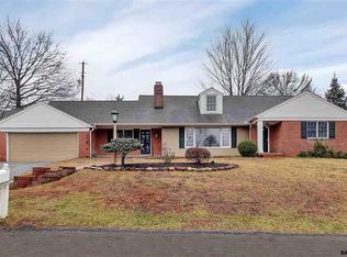 138 Sharon Dr, York, PA 17403