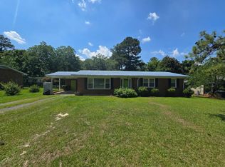 120 Milton Ave, Broadway, NC 27505