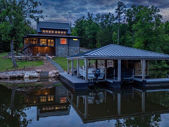 4th image of 471 Pinesborough Estates Rd