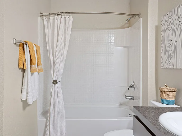 Hughes - 2 Bed / 2 Bath - 1,088 Sq.Ft.