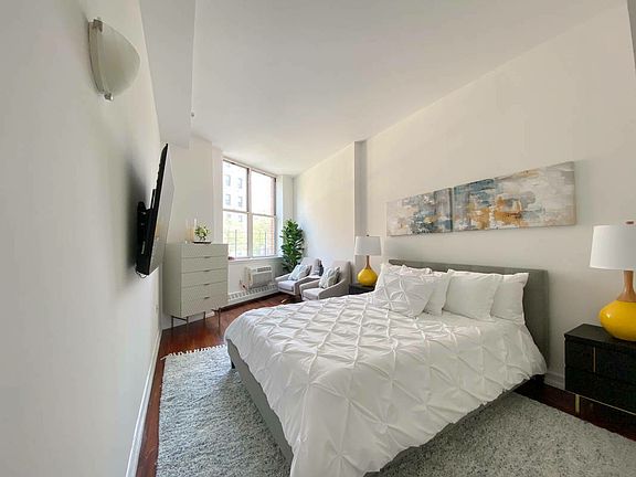 4th image of 191 Saint Nicholas Ave #F2