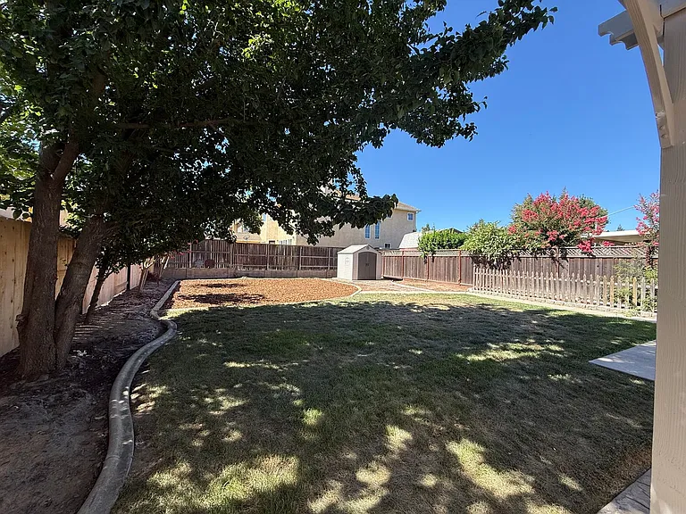 3904 Crescendo Ln — Photo 49