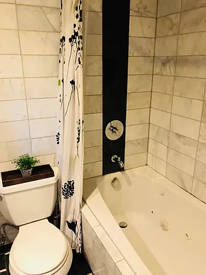 Rented by William J Farmer Inc | media 36