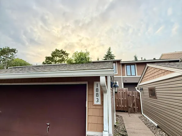 1883 County Rd E, Saint Paul, MN 55110