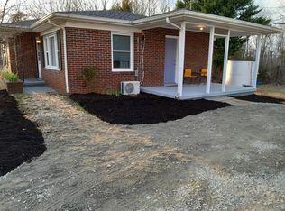 165 Cedar Rd, Ringgold, VA 24586