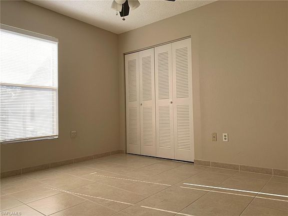 5th image of 9275 Lake Park Dr APT 201