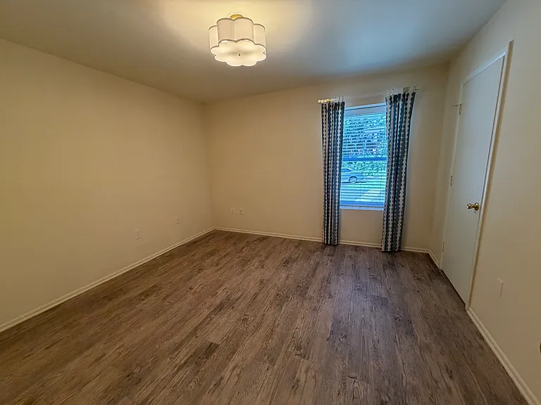 Forestbrook Apartments — Photo 57