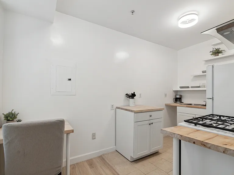 1436 W St NW — Photo 13