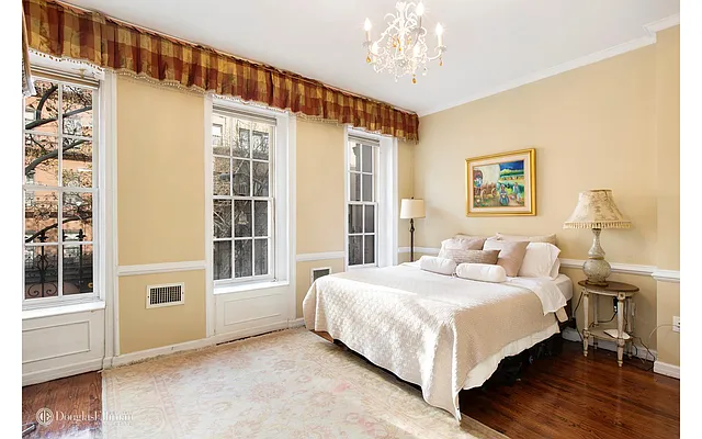 Sold by Douglas Elliman | media 9