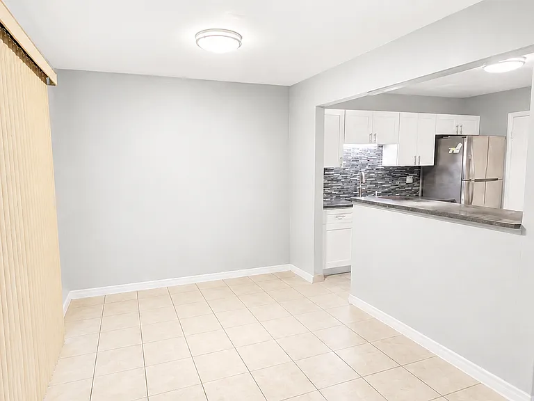 274 Elmwood Ln #B1 — Photo 6