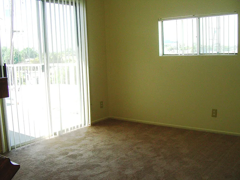 4219 Manhattan Beach Blvd #B — Photo 9