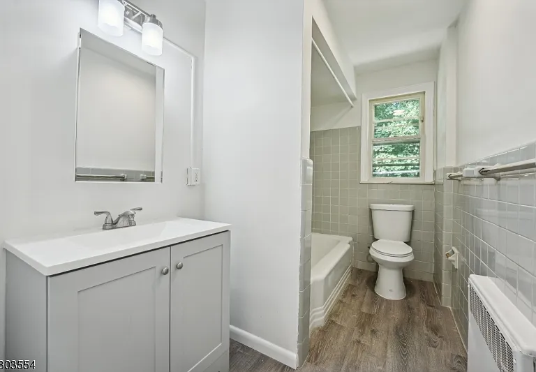 24 Hutton Ave #38 — Photo 13
