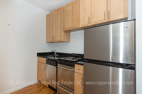 Rented by Copperwood Real Estate | media 30