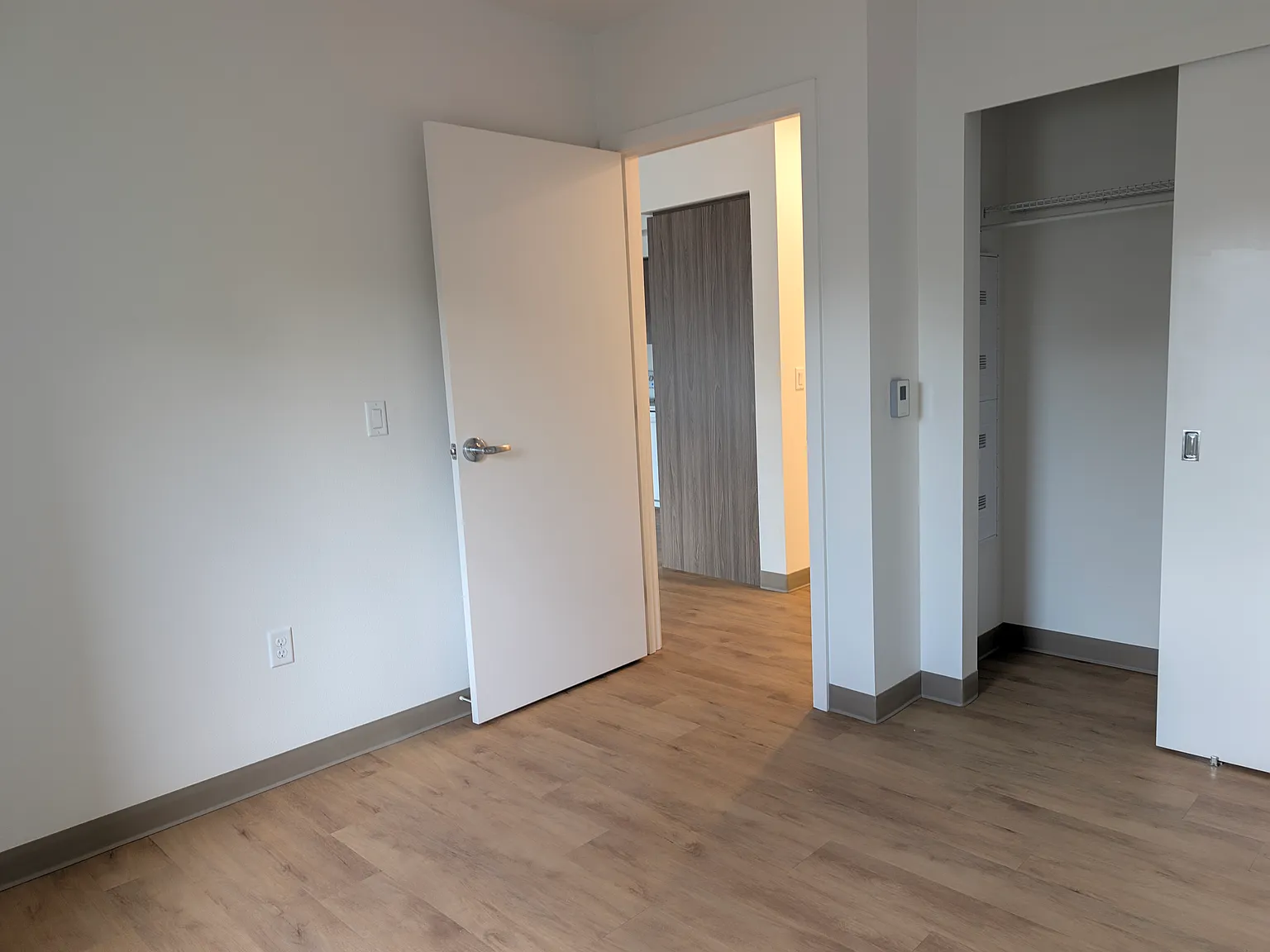 2450 SE Stratus Ave — Photo 3
