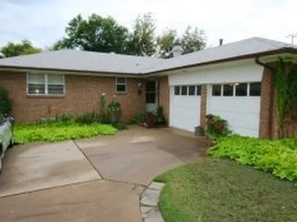 204 E 29th St, Edmond, OK 73013