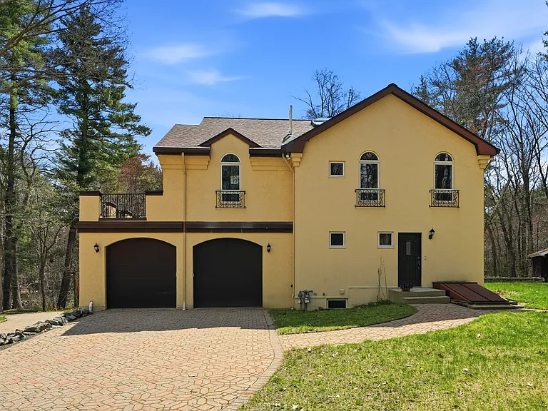 268 Concord Rd — Photo 24
