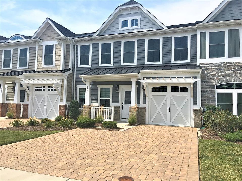 1st image of 406 Samantha Dr