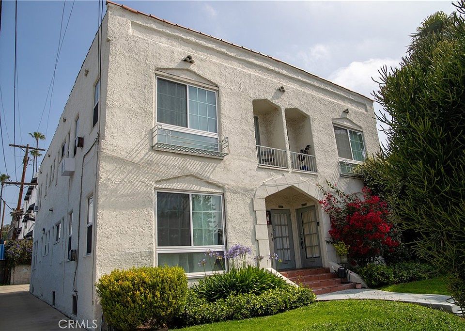 1st image of 4629 Clarissa Ave