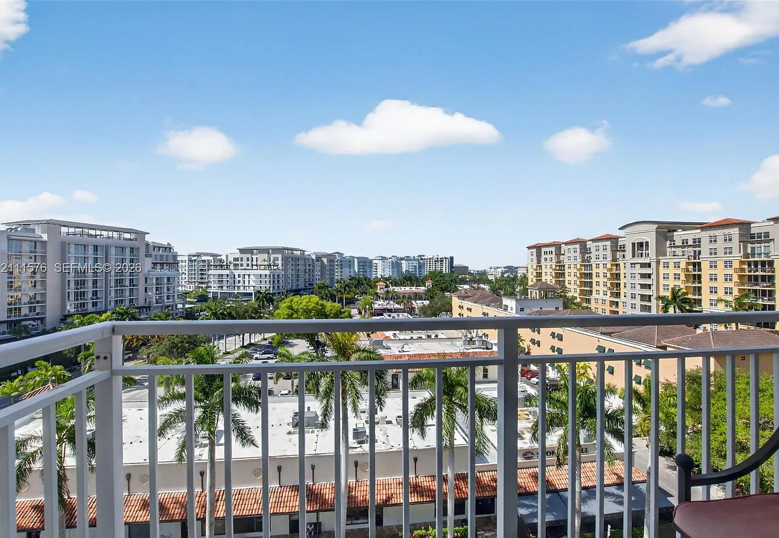 Palmetto Place Condo — Photo 3