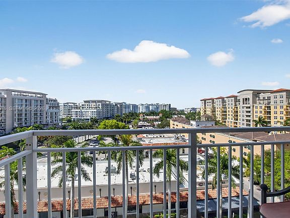 3rd image of 99 SE Mizner Blvd APT 821
