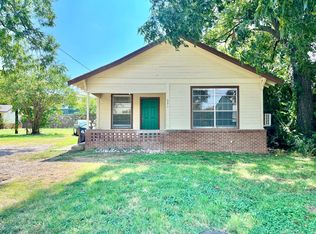 521 W Collins St, Denton, TX 76201