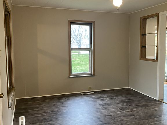 4th image of 408 17th Ave