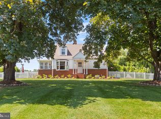 11 S River Clubhouse Rd, Harwood, MD 20776