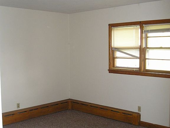 5th image of 2228 John Wayland Hwy