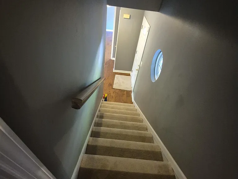 712 Michael Dr — Photo 41