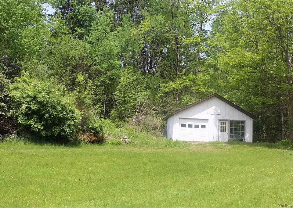 1st image of 21843 County Highway 17