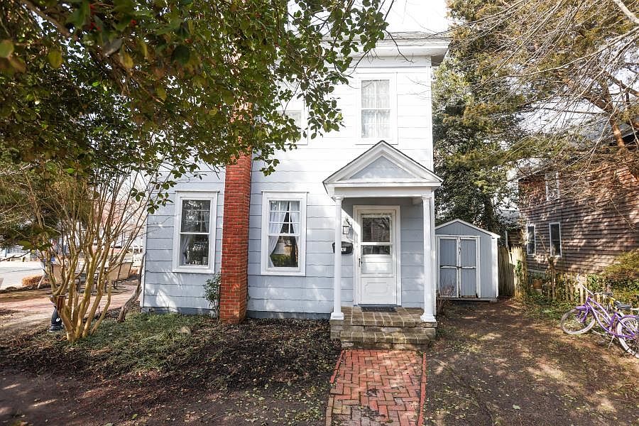 1st image of 141 Pearl Avenue West Cpe