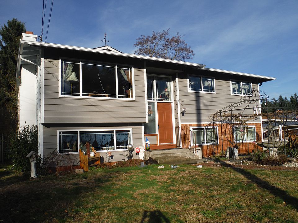1st image of 6411 165th Pl SW