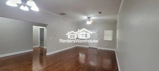 1822 Center Ave — Photo 12