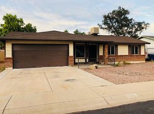 320 E Leah Ln, Gilbert, AZ 85234