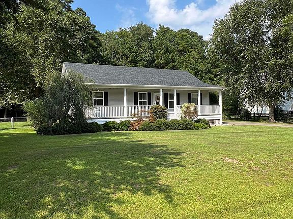2nd image of 113 Sherwood Dr Lot 2